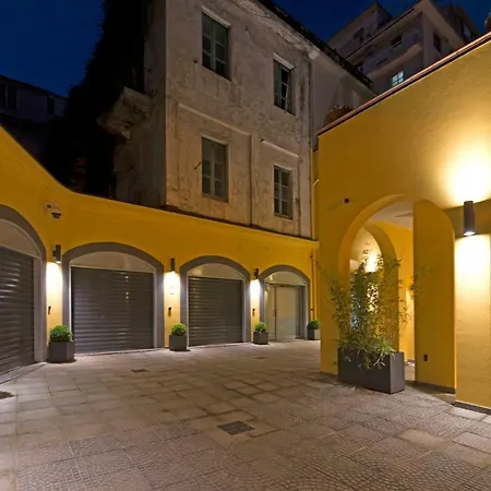 Le Terrazze Sul Cortile סלרנו